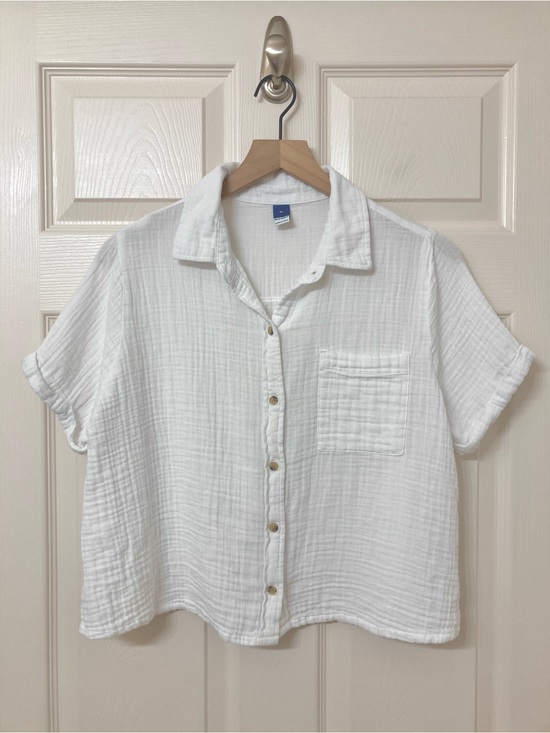 Old Navy Tops - Old Navy White Gauzy Cotton Short Sleeve Demi Button Front Shirt Medium Resort